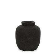 Timeless Artisan Crafted Black Peaky Vase with Luxury Design