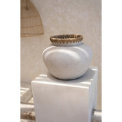 Timeless Artisan Vase Crafted from Premium Natural Materials