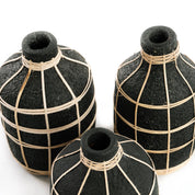 Timeless Handmade Black Vase - Artisan Crafted Luxury Design